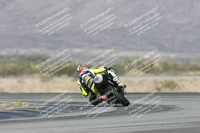 media/Dec-04-2025-Racers Edge (Thu) [[5ebc9f124d]]/2-A Group/5-Session 3 (Turn 14 Backside)/